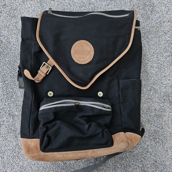 timbuk2 best backpack Tuck was_out_of_stock resistant finish for protection The Minimal Sling Cognac Color:ROYAL (default) 10000+